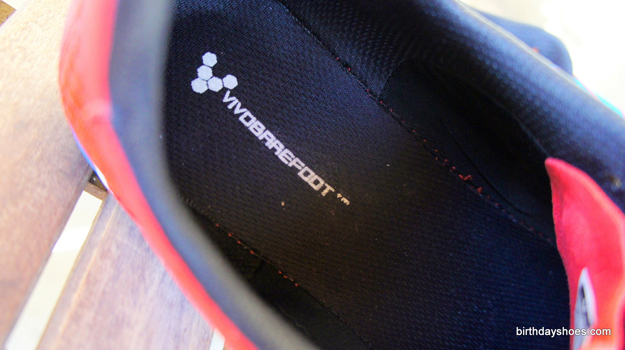 Designed to be worn with or without insoles.