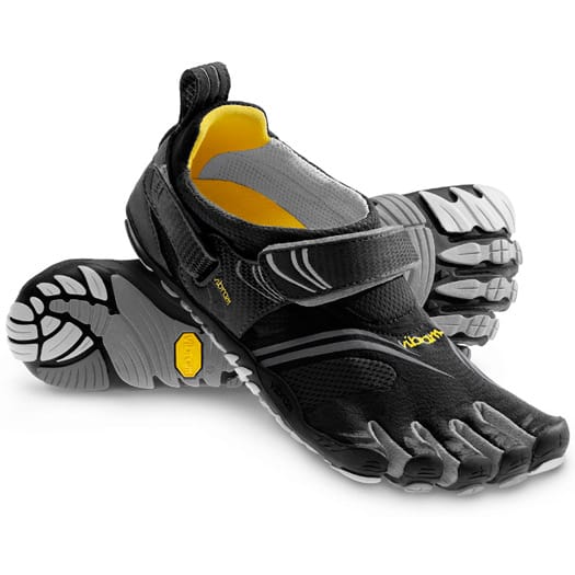 Black Vibram FiveFingers Komodo Sport Out!