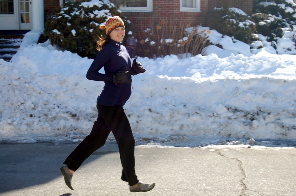 Pregnant Runner Loves Her Vibram Five Fingers KSOs