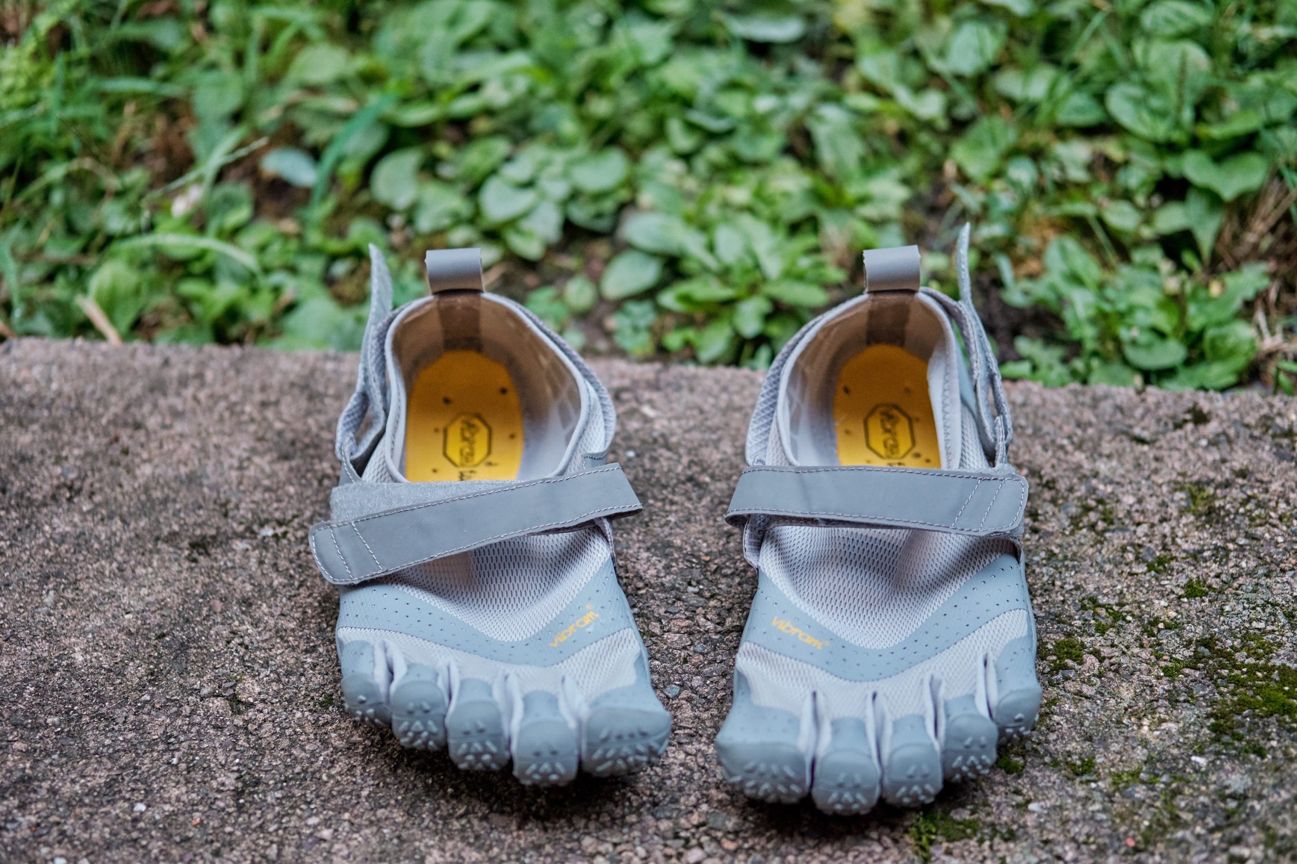 Review: Vibram FiveFingers V-Aqua - Birthday Shoes - Toe Shoes, Barefoot or  Minimalist Shoes, and Vibram FiveFingers Reviews, News, Forums