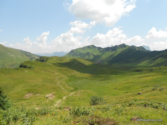 Hiking the Austrian Alps in Vibram FiveFingers – Birthday Shoes – Toe ...