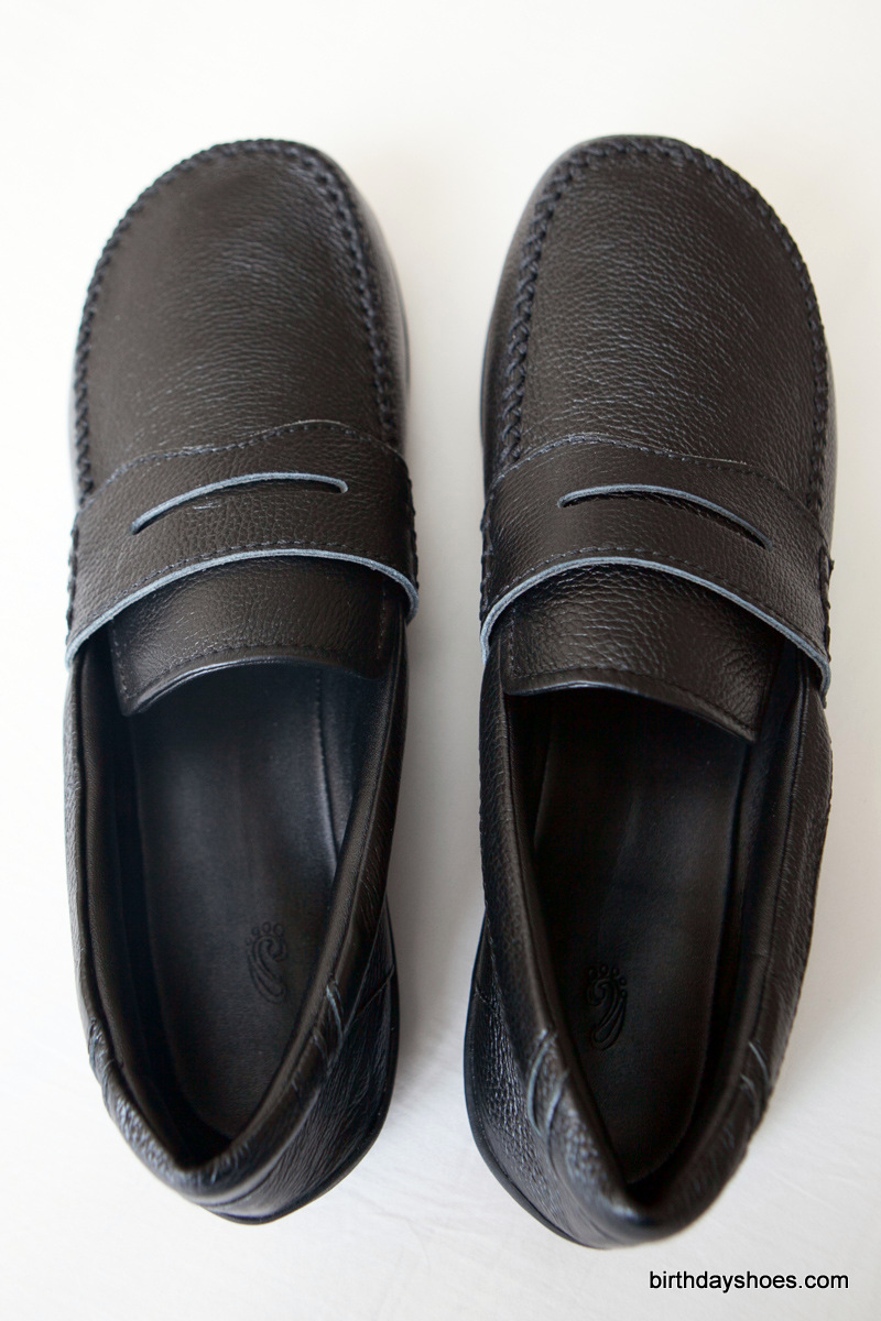 Tune Footwear Penny Loafer Review – Birthday Shoes – Toe Shoes ...