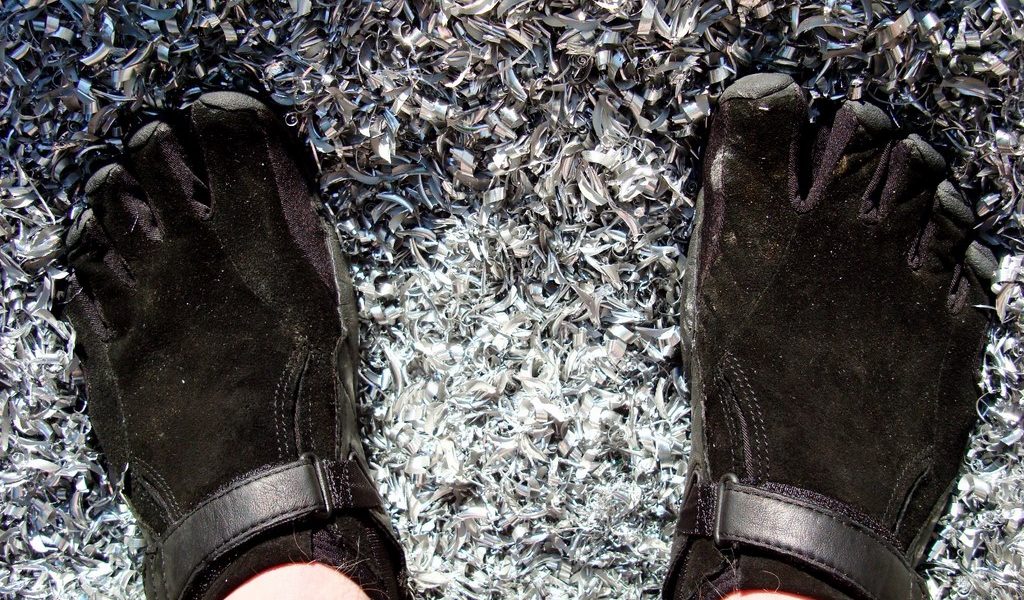 9 Best Barefoot Hiking Boots (Wide Toe Box + Zero-Drop)